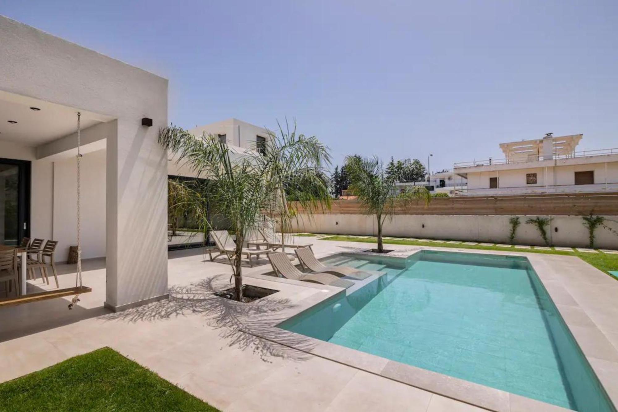 Villa Kala Loutraki - Private Pool & Sauna I Beach Dış mekan fotoğraf
