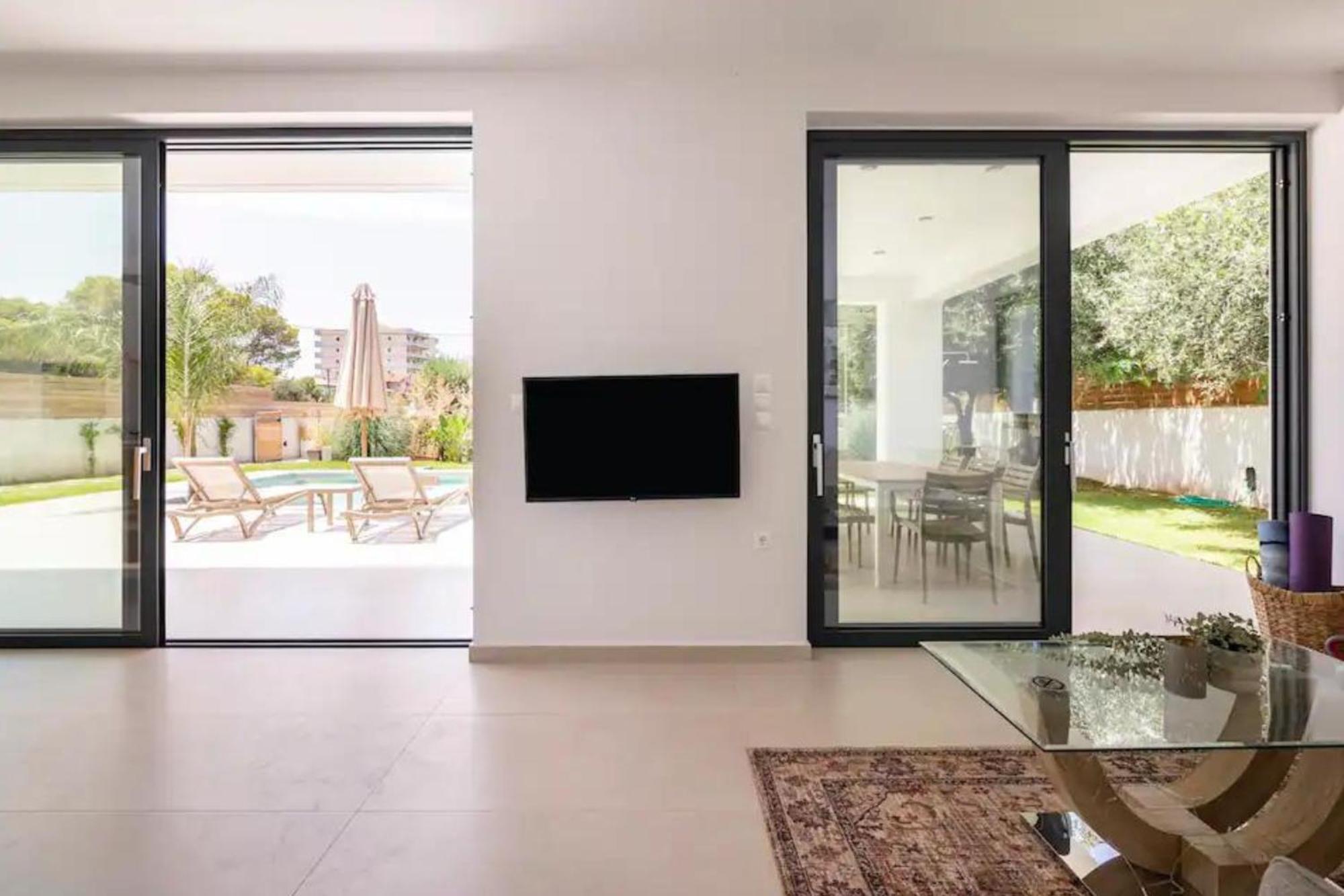 Villa Kala Loutraki - Private Pool & Sauna I Beach Dış mekan fotoğraf